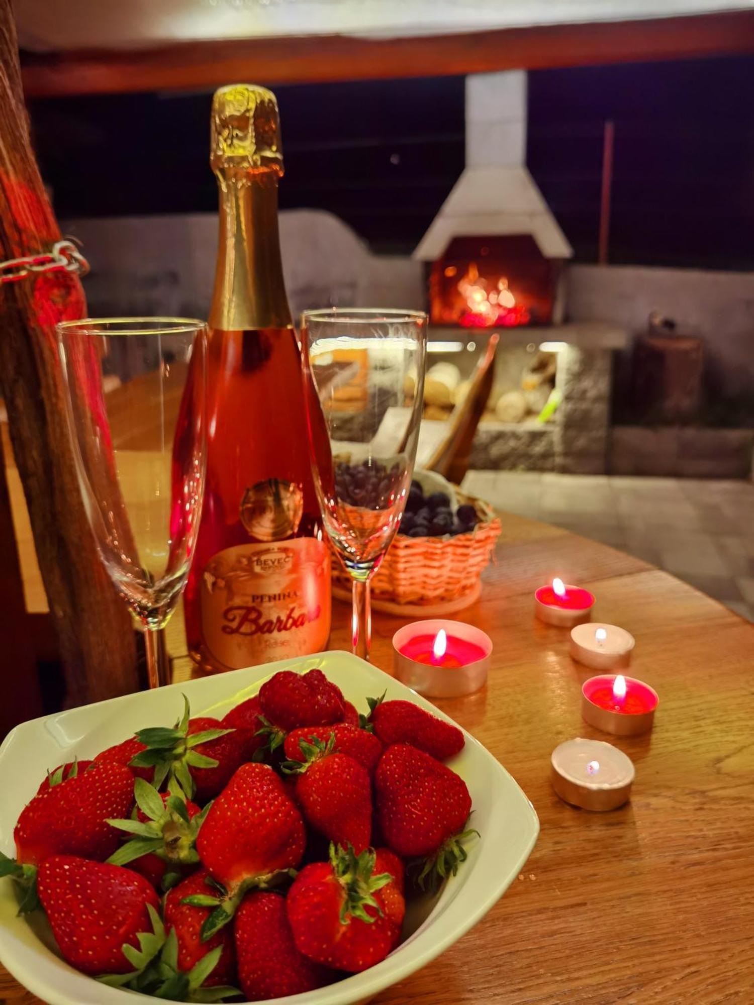 Vineyard Cottage Matej Trebnje Bagian luar foto